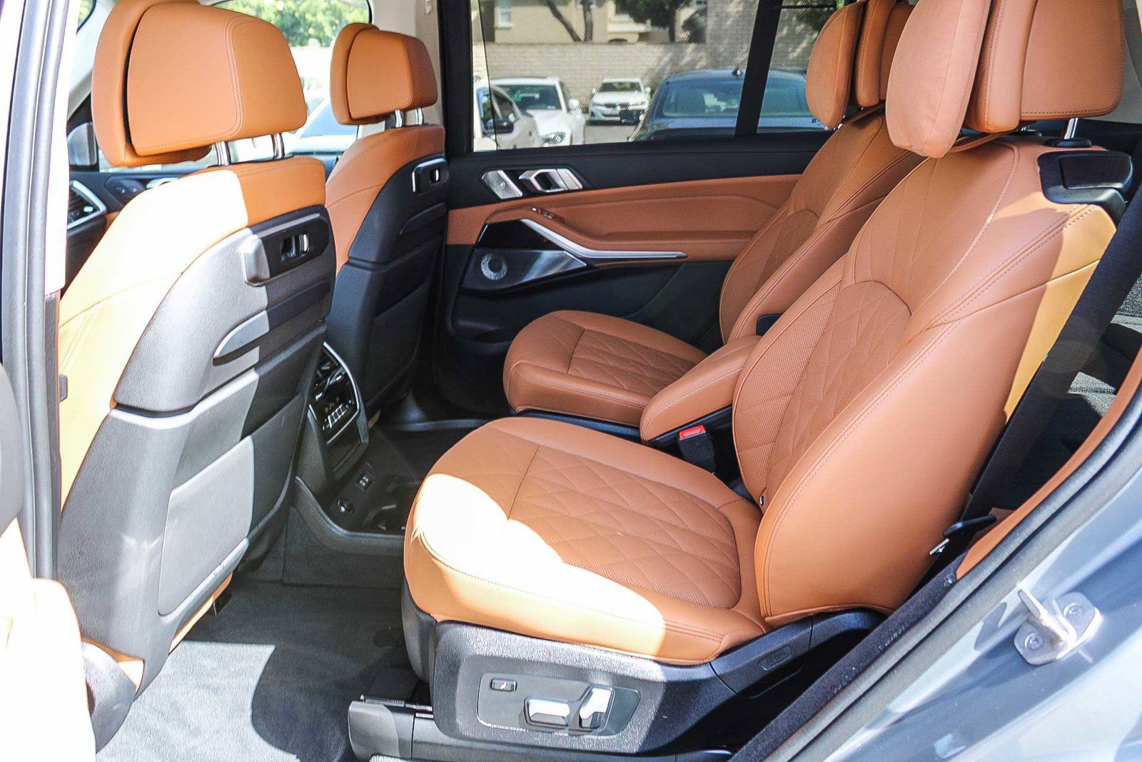 Certified 2024 BMW X7 xDrive40i AWD/4WD image 15