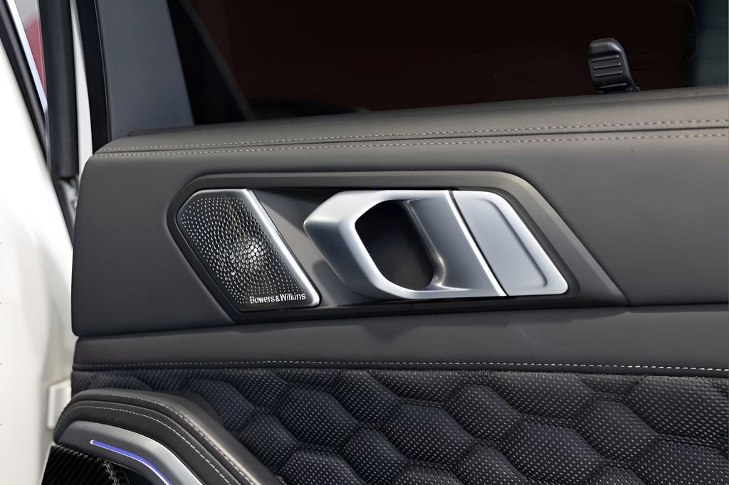 Used 2021 BMW X6 M w/ Competition Package image 62