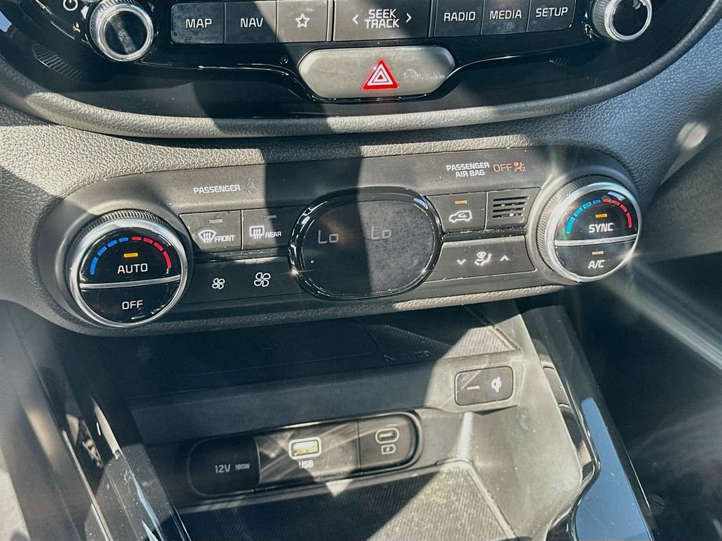 Certified 2024 Kia Soul EX w/ Option Group 015 FWD image 16