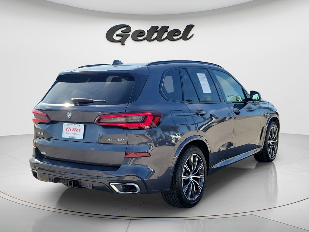 Used 2021 BMW X5 xDrive40i w/ M Sport Package AWD/4WD image 5