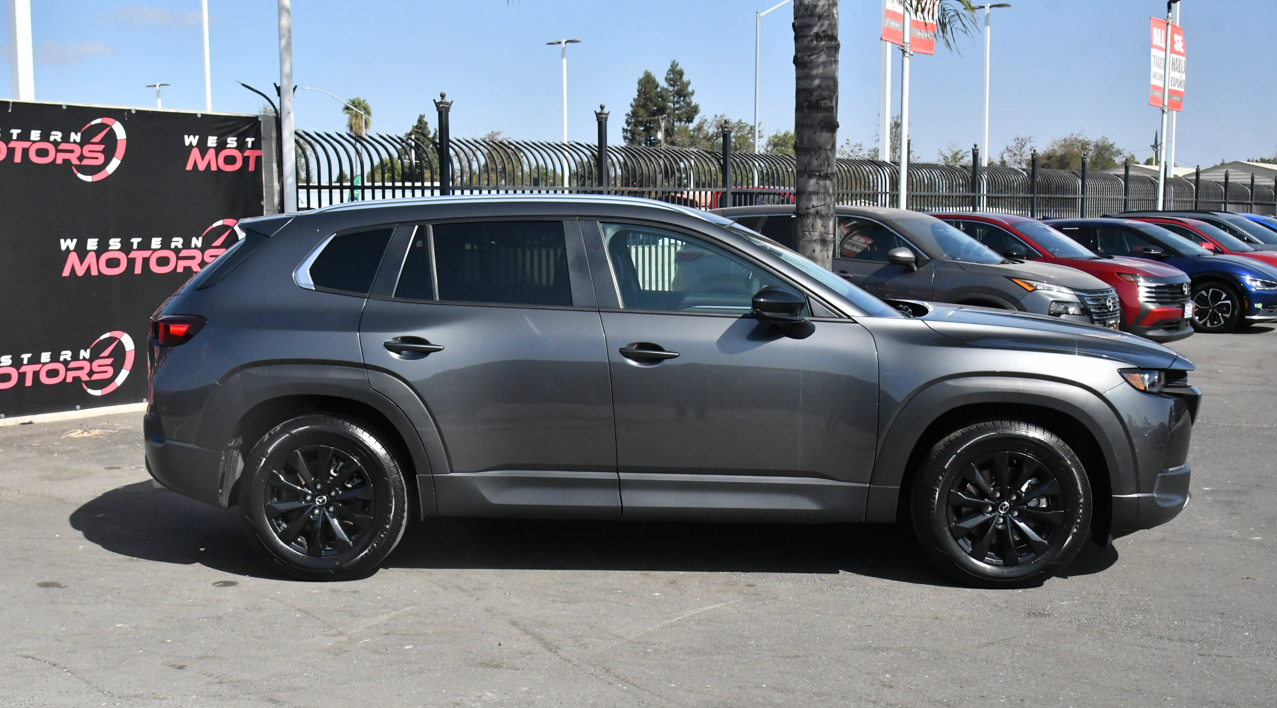 Used 2025 MAZDA CX-50 AWD 2.5 S w/ Preferred Package image 9
