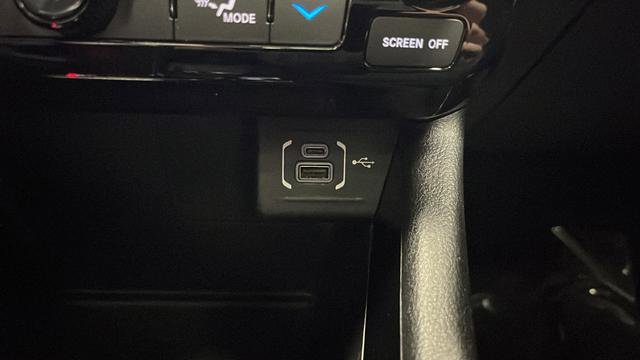 Used 2023 Jeep Compass High Altitude AWD/4WD image 32