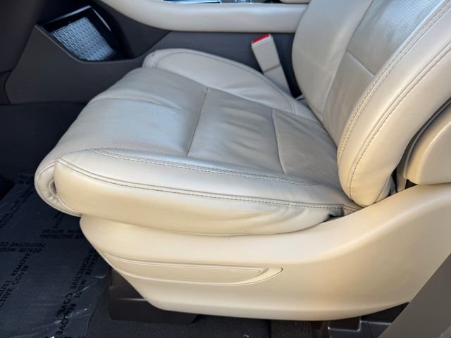 Used 2022 Lincoln Aviator Reserve w/ Equipment Group 201A image 15