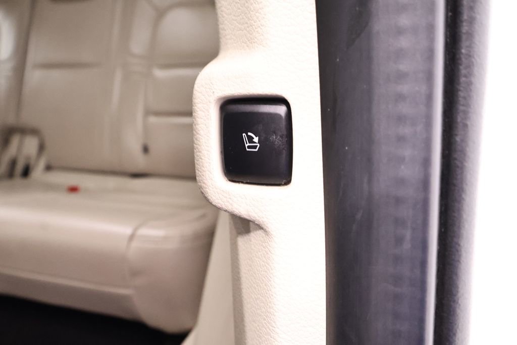 Used 2020 Lincoln Navigator L Reserve w/ Luxury Package AWD/4WD image 12