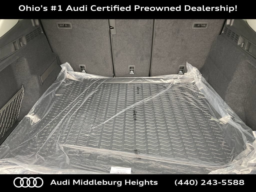 Certified 2025 Audi Q5 Premium w/ Convenience Package AWD/4WD image 28