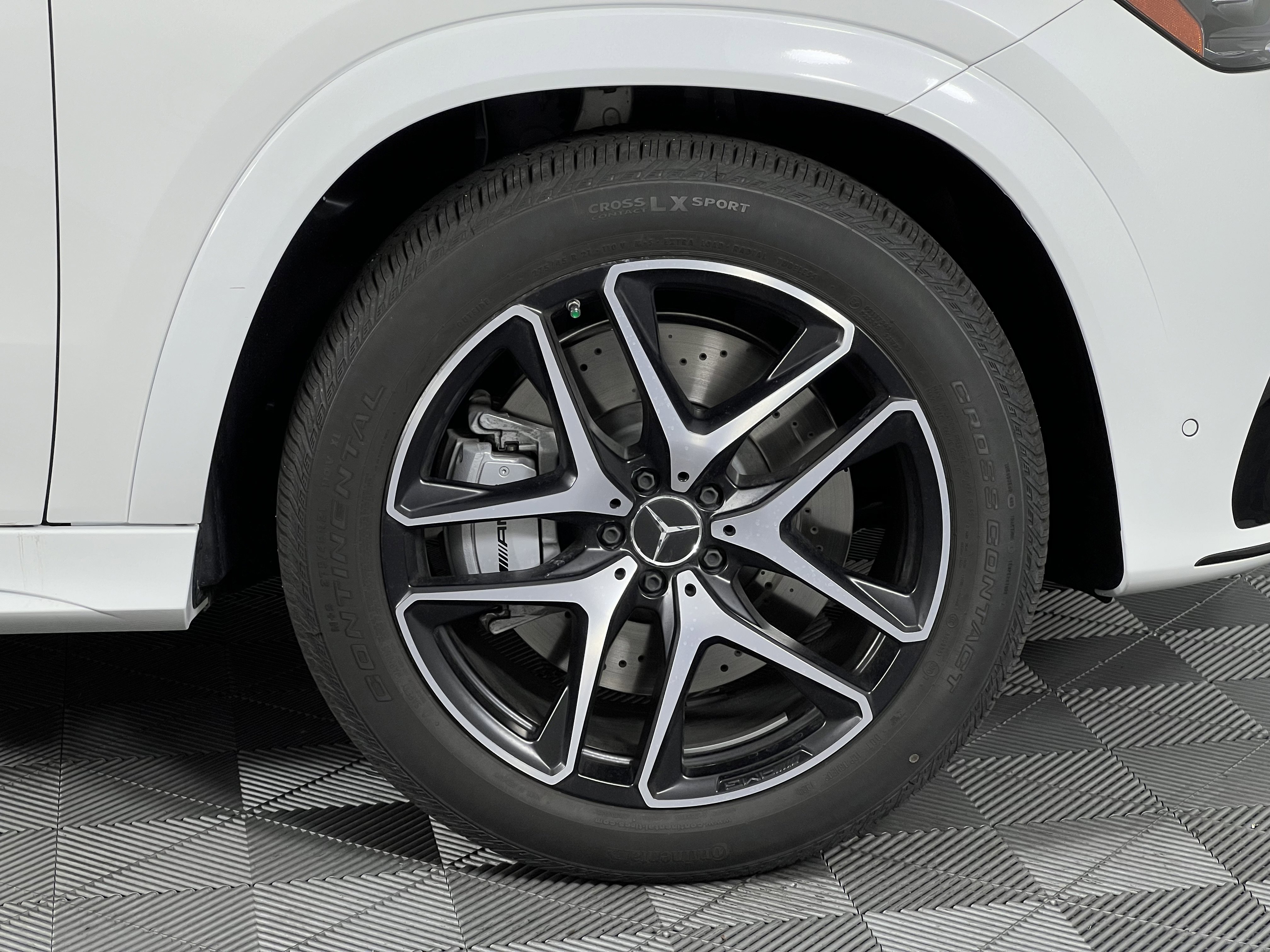 New 2025 Mercedes-Benz GLE 53 AMG 4MATIC Coupe image 16