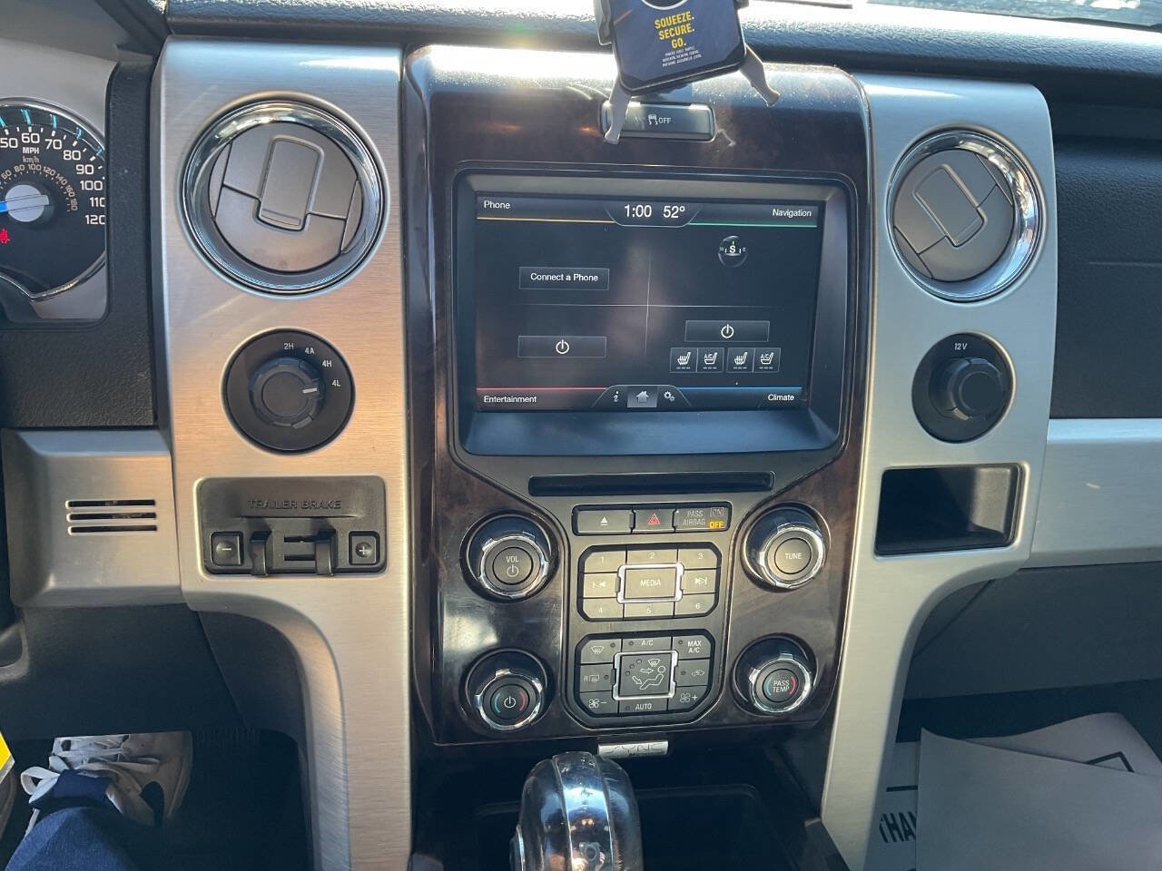 Used 2013 Ford F150 Platinum image 16