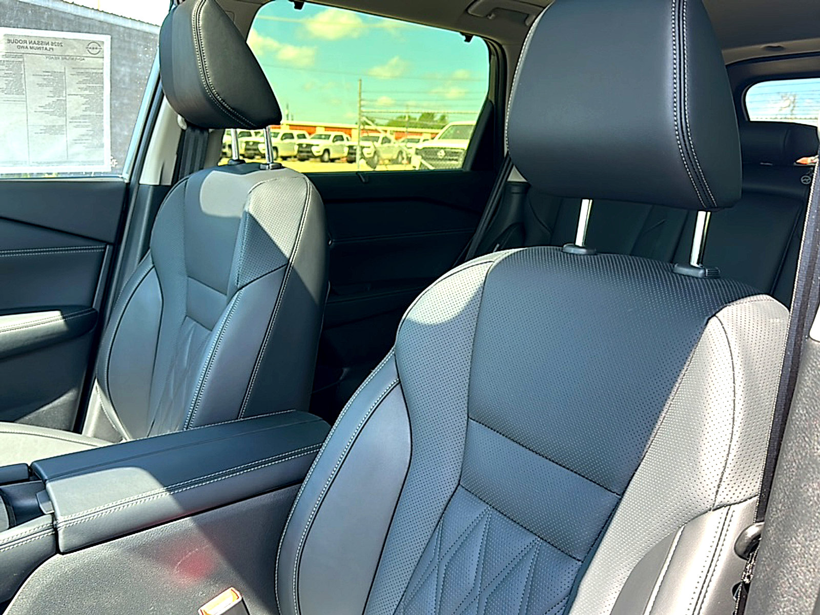 New 2026 Nissan Rogue Platinum w/ Tech Package image 11