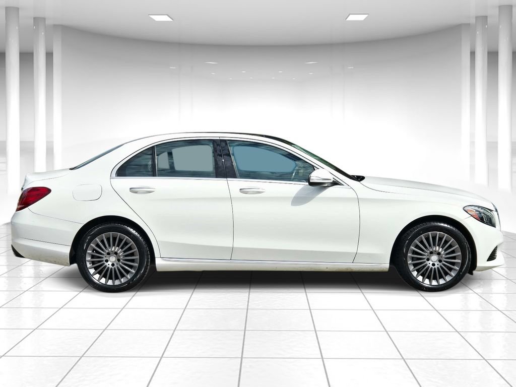 Used 2016 Mercedes-Benz C 300 4MATIC Sedan image 2
