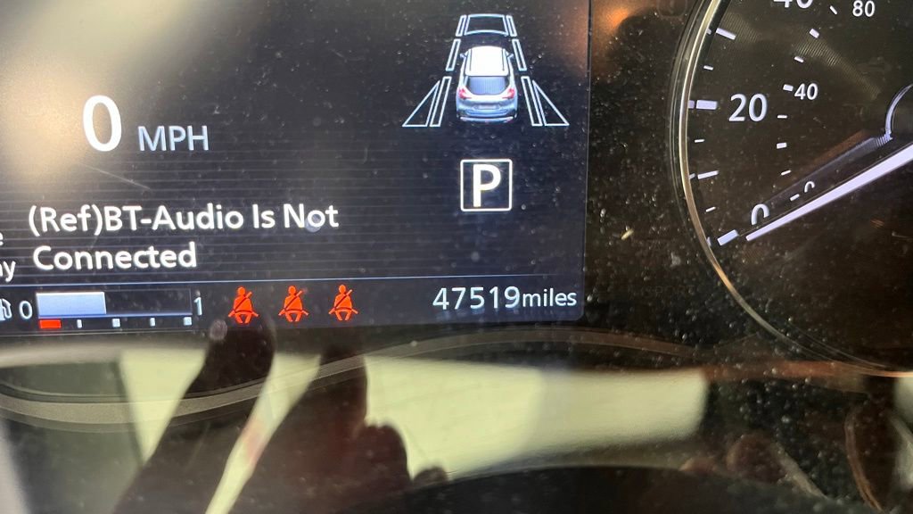 Used 2022 Nissan Kicks SR w/ Premium Package FWD image 13