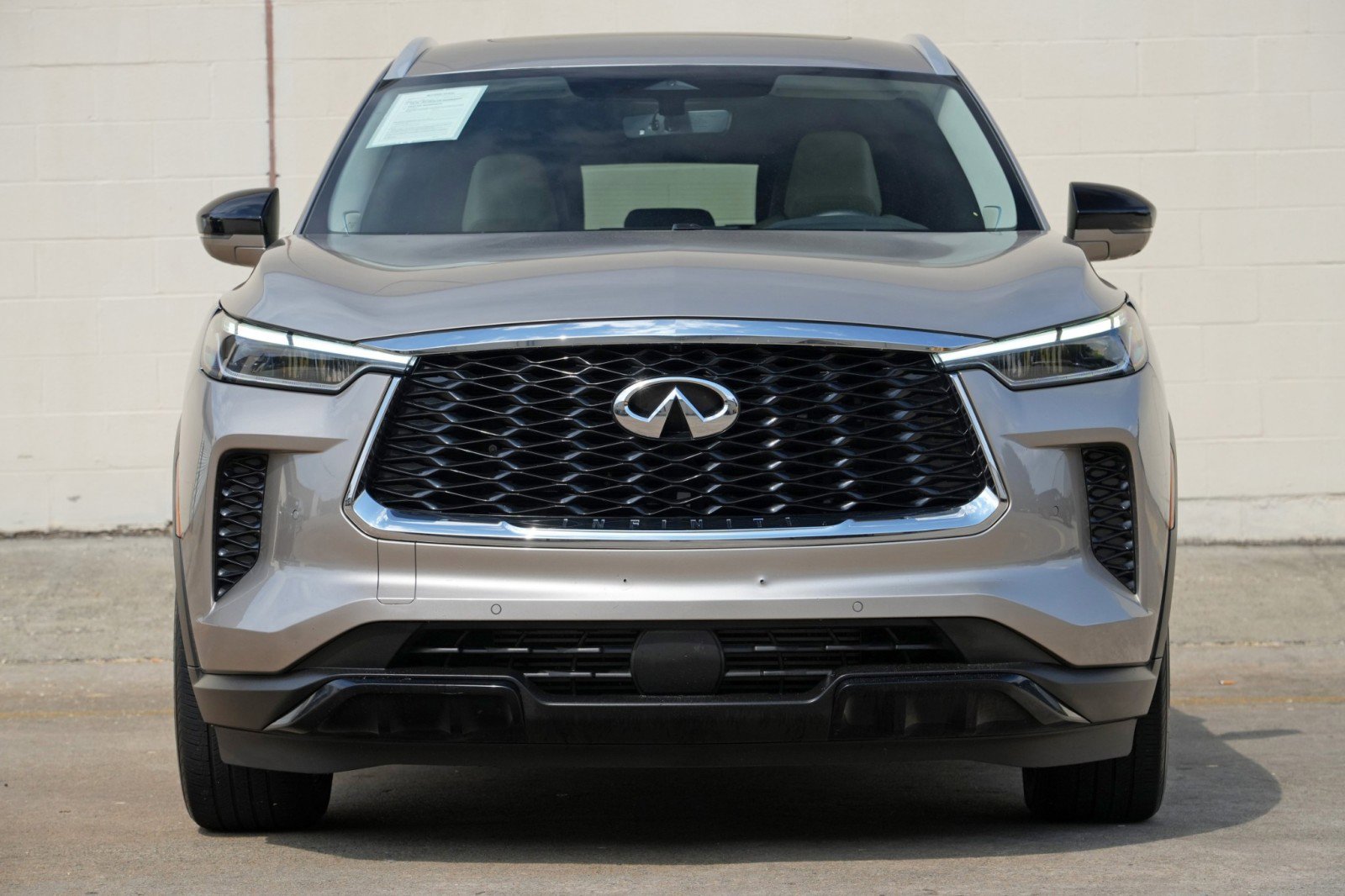 Used 2025 INFINITI QX60 Luxe FWD image 7