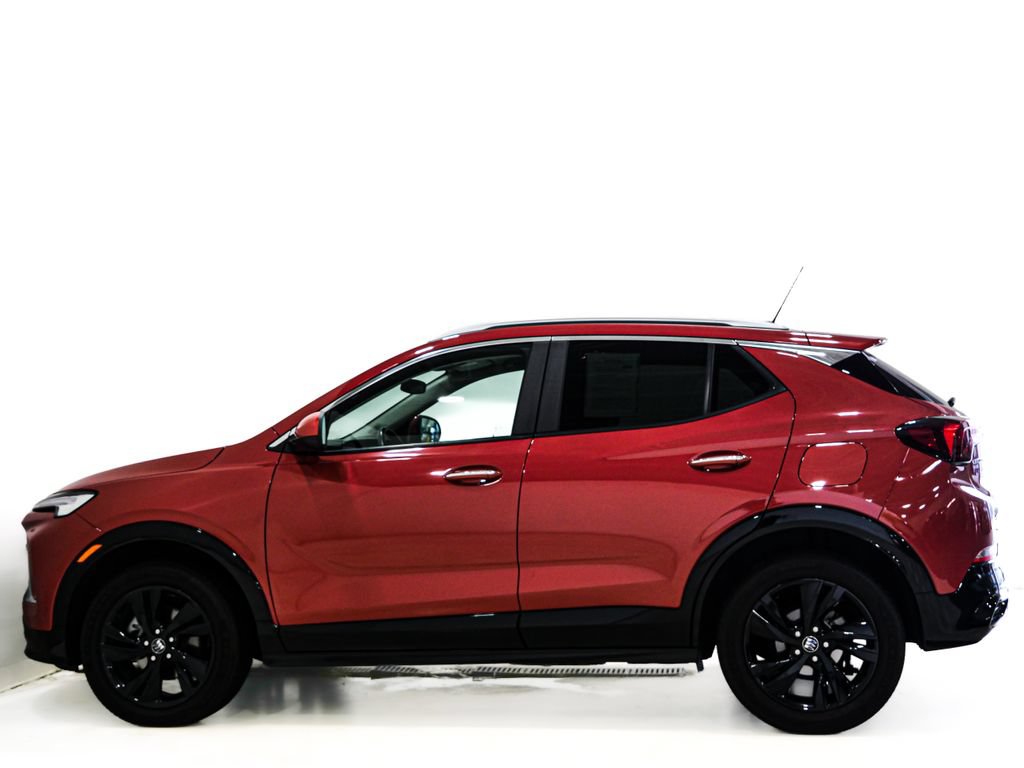 Used 2024 Buick Encore GX Sport Touring AWD/4WD image 5