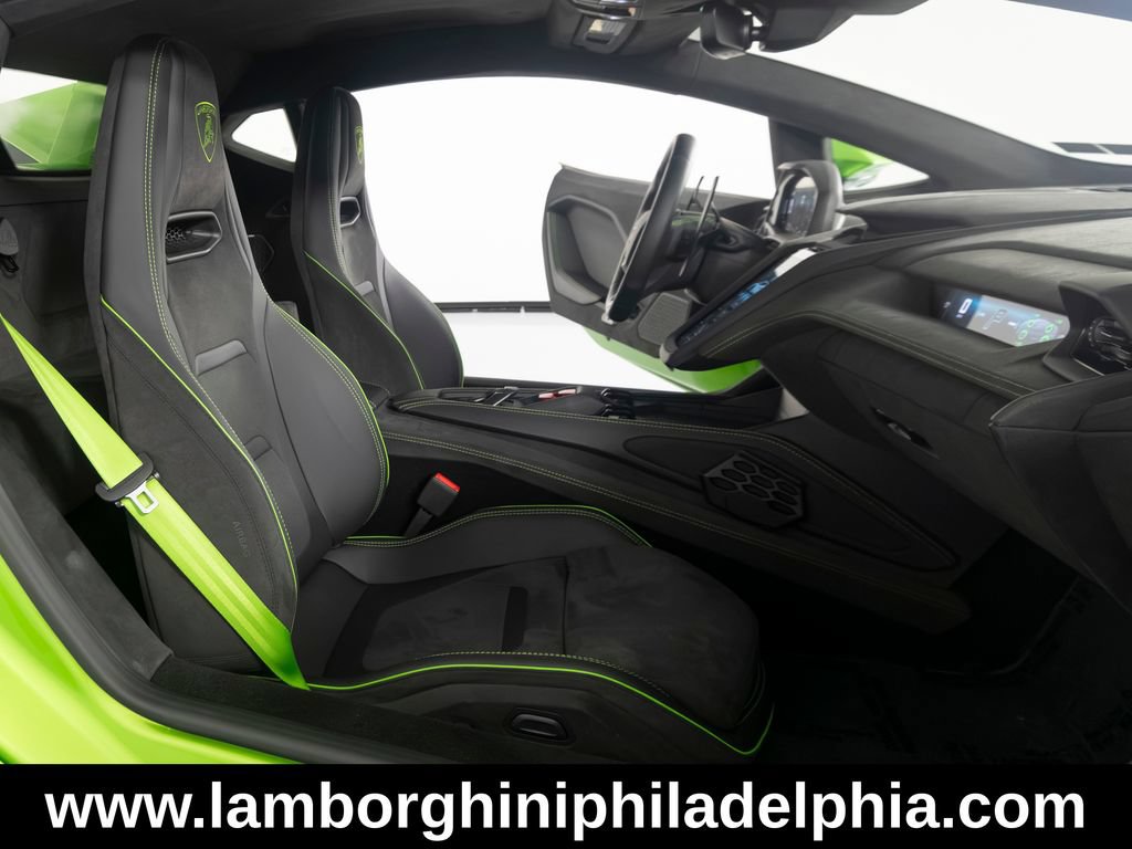 Used 2026 Lamborghini Temerario AWD/4WD image 35