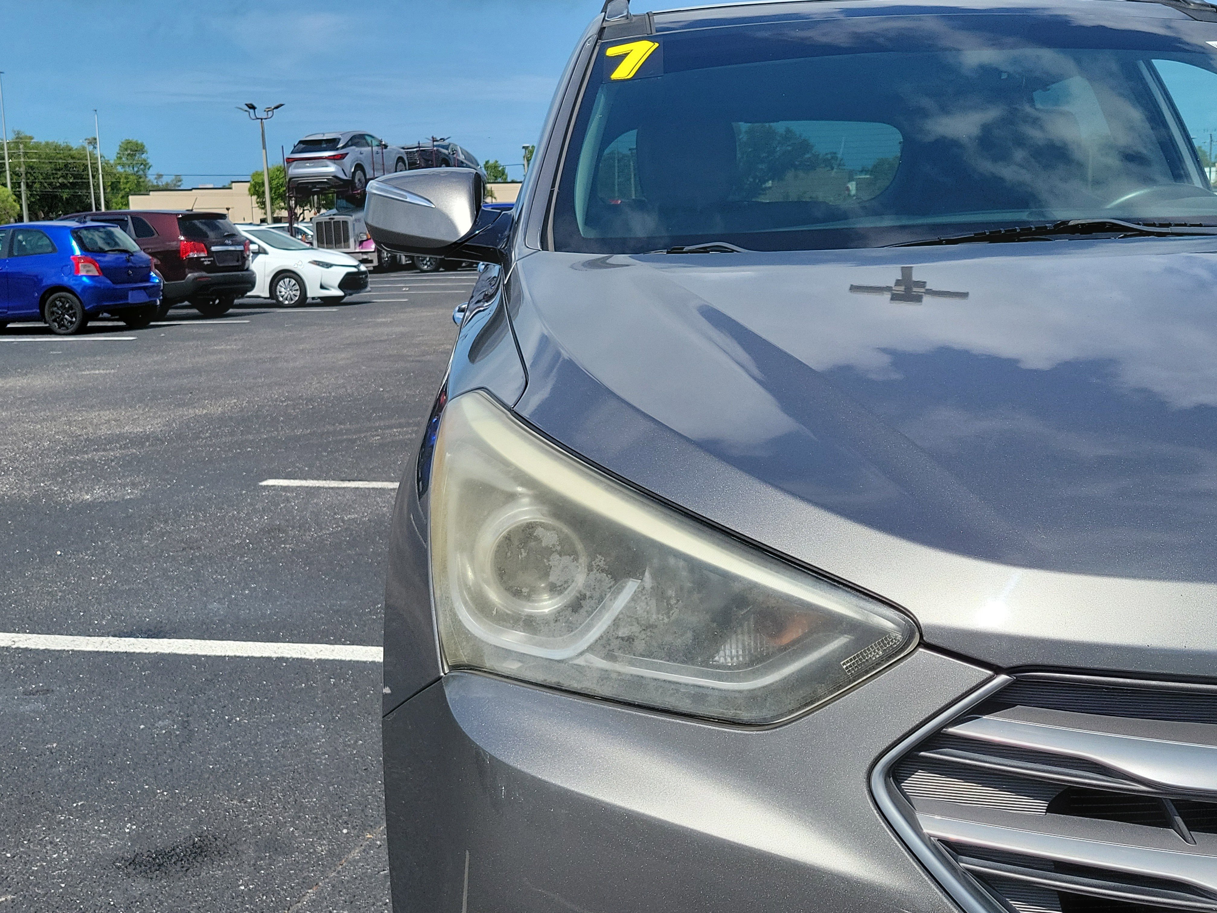 Used 2017 Hyundai Santa Fe Sport FWD image 7