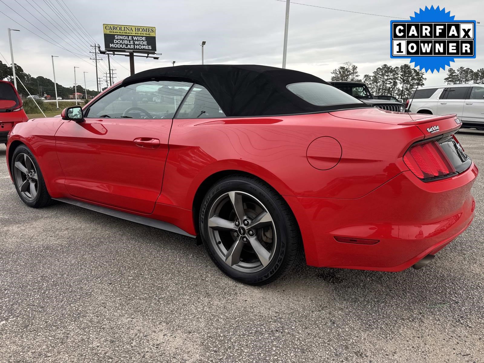 Used 2017 Ford Mustang Convertible w/ Equipment Group 051A image 7
