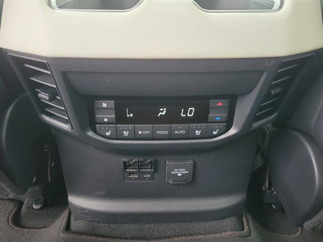 Used 2024 Toyota Sequoia Capstone image 57