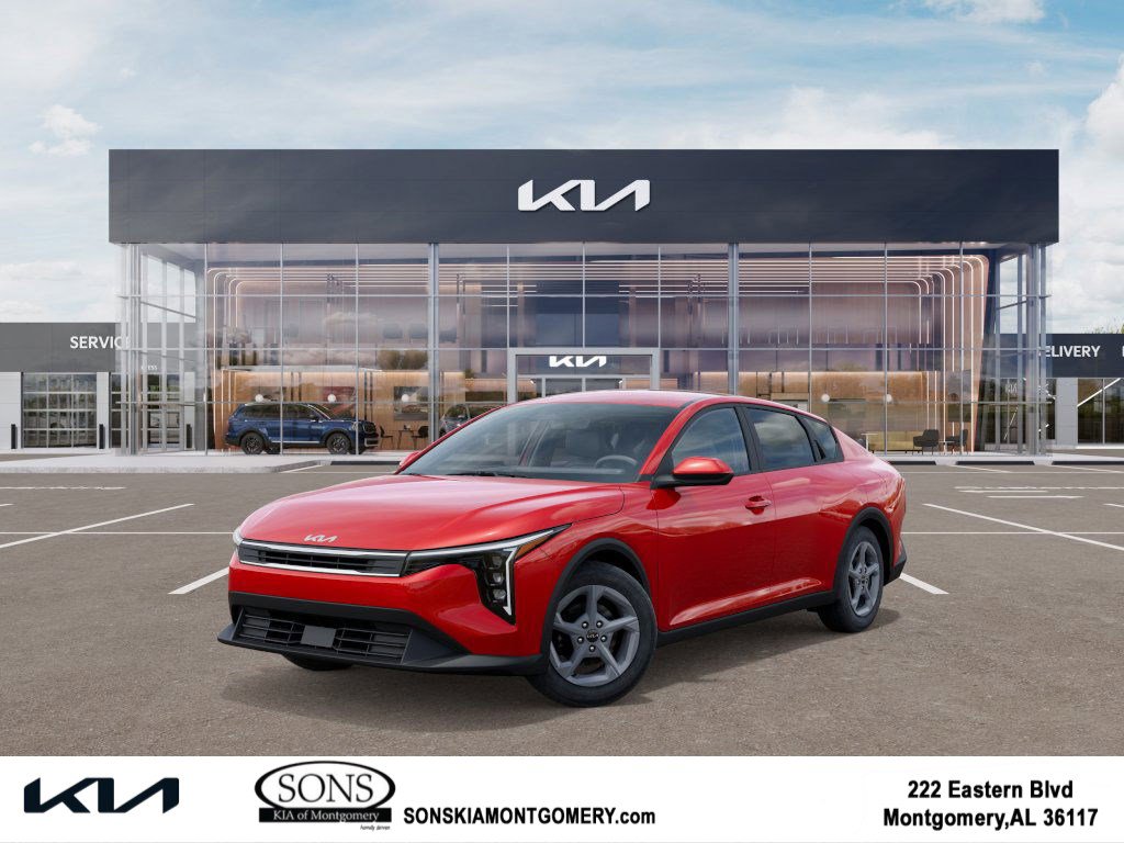 New 2025 Kia K4 LXS