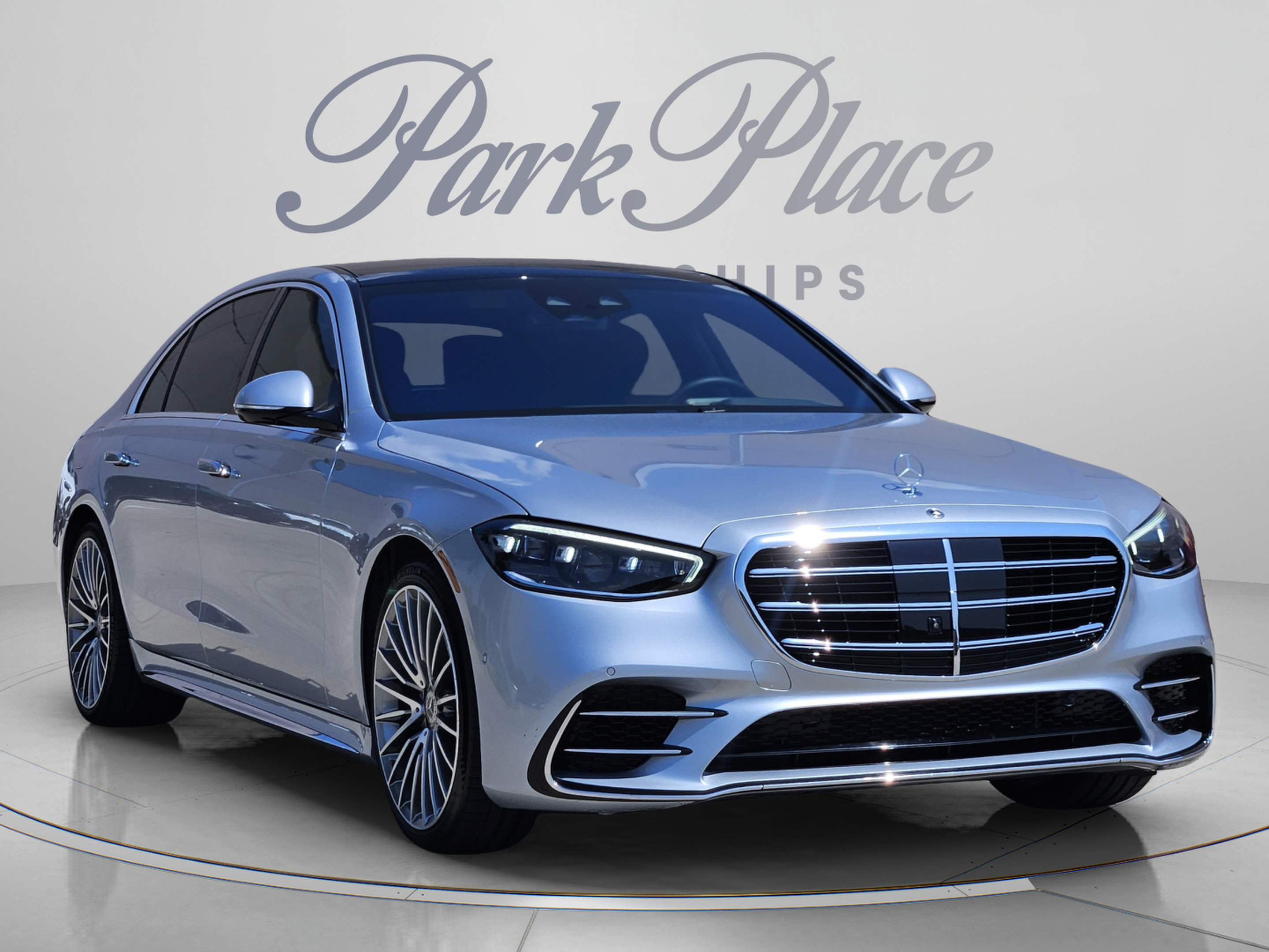 Certified 2024 Mercedes-Benz S 580 4MATIC Sedan image 4