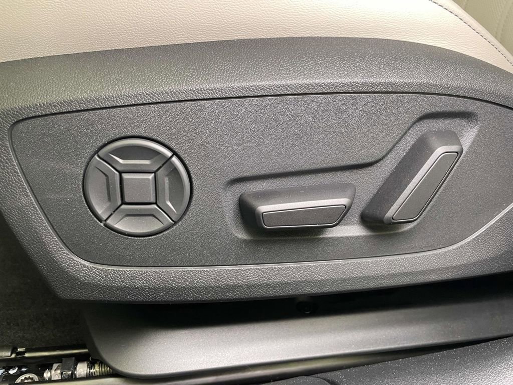 New 2026 Audi A5 2.0T Premium Plus AWD/4WD image 17