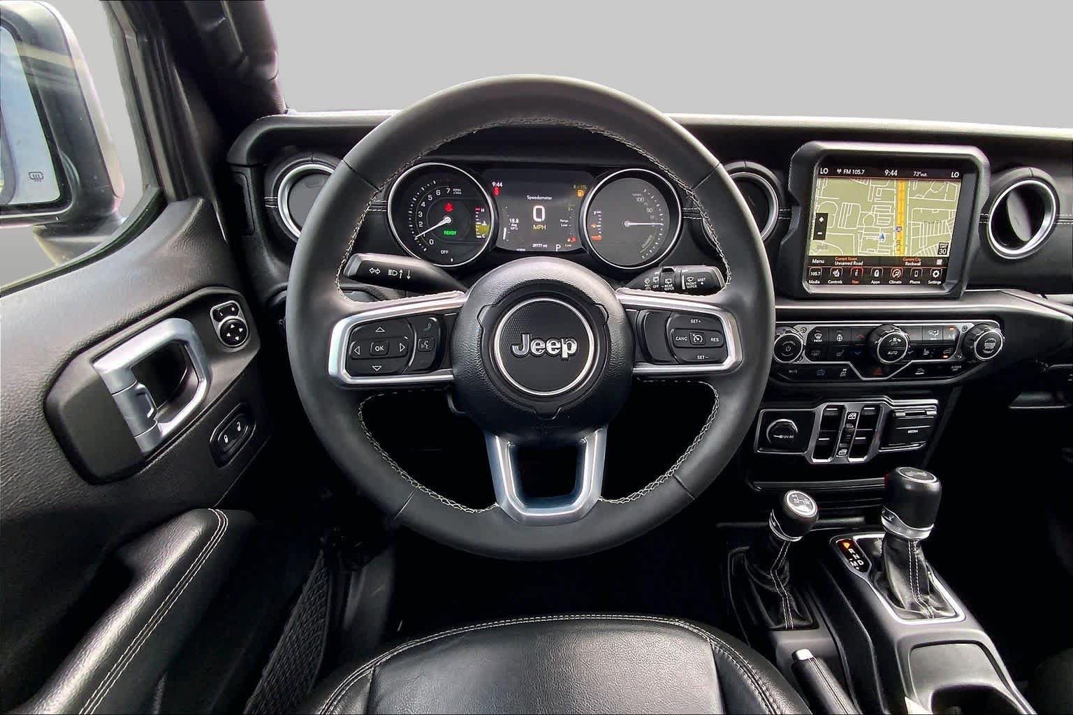 Used 2023 Jeep Wrangler Unlimited Sahara w/ Cold Weather Group AWD/4WD image 6