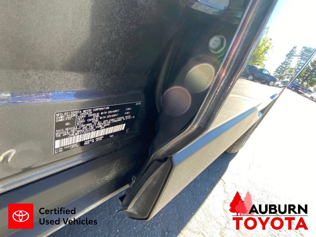 Certified 2025 Toyota RAV4 LE AWD/4WD image 30