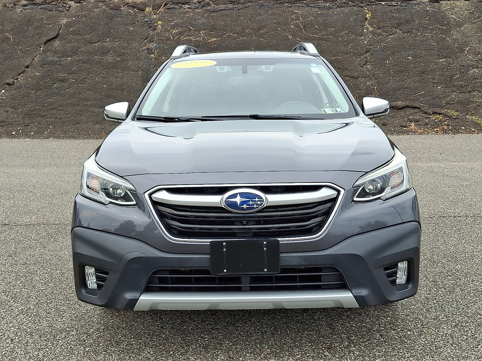 Used 2021 Subaru Outback Touring XT video 2