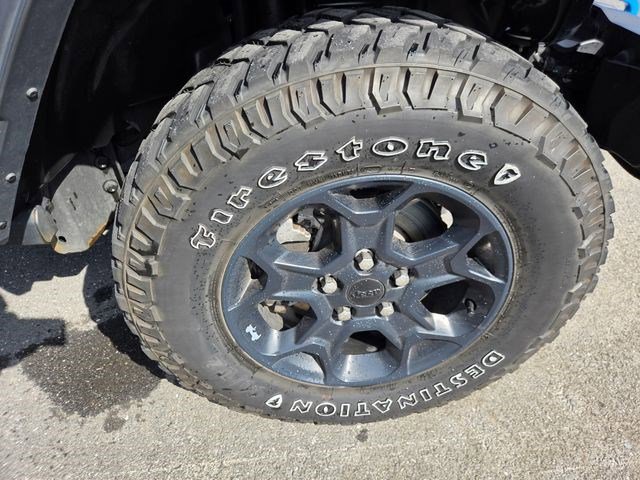 Certified 2023 Jeep Wrangler Unlimited w/ Cold Weather Group image 30