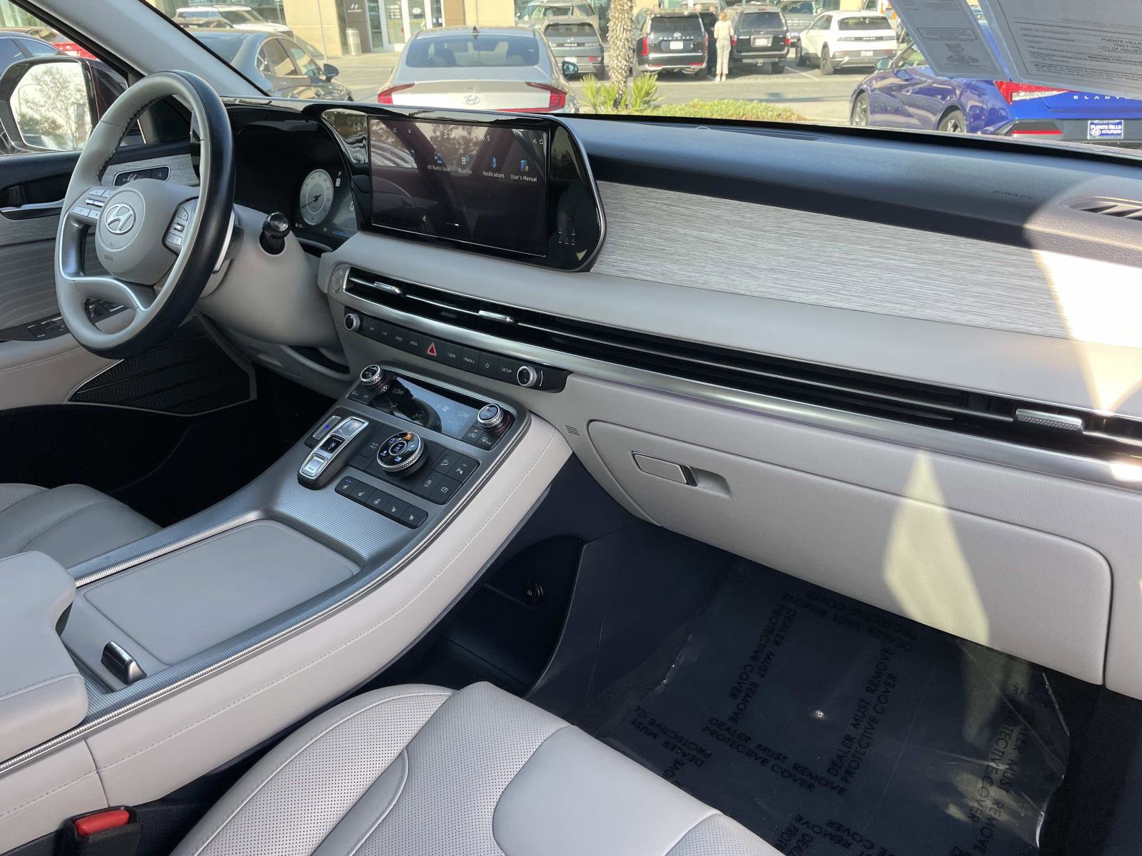 Used 2023 Hyundai Palisade Calligraphy image 29