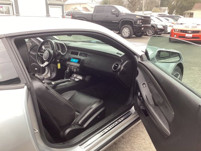 Used 2011 Chevrolet Camaro LT w/ RS Package image 6