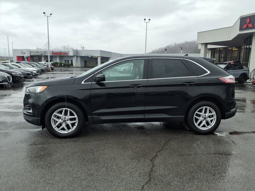 Used 2023 Ford Edge SEL AWD/4WD image 2
