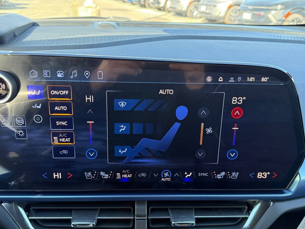 New 2026 Chevrolet Equinox EV LT image 17