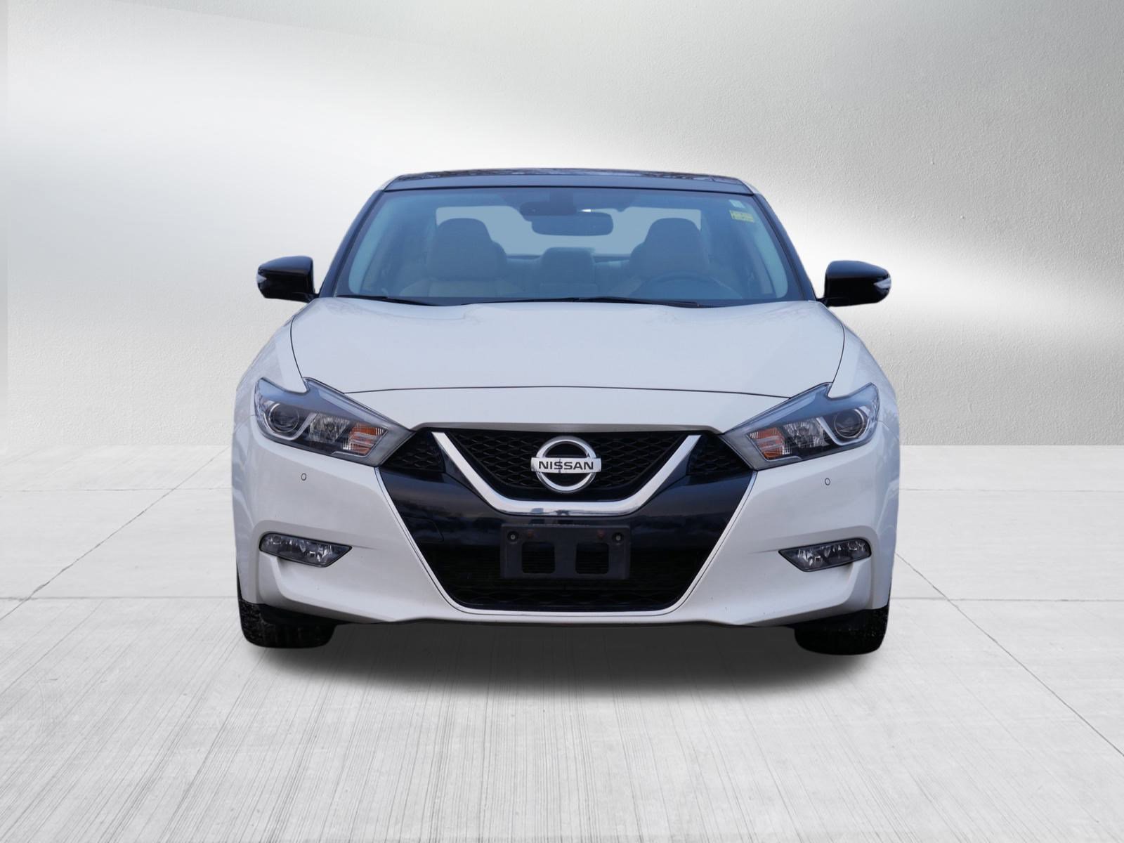 Certified 2018 Nissan Maxima Platinum image 2