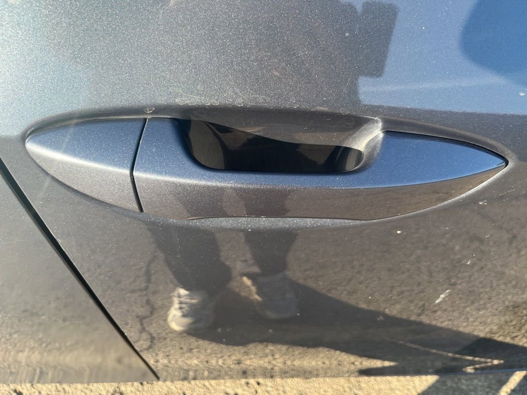 Used 2015 Toyota Corolla S image 48