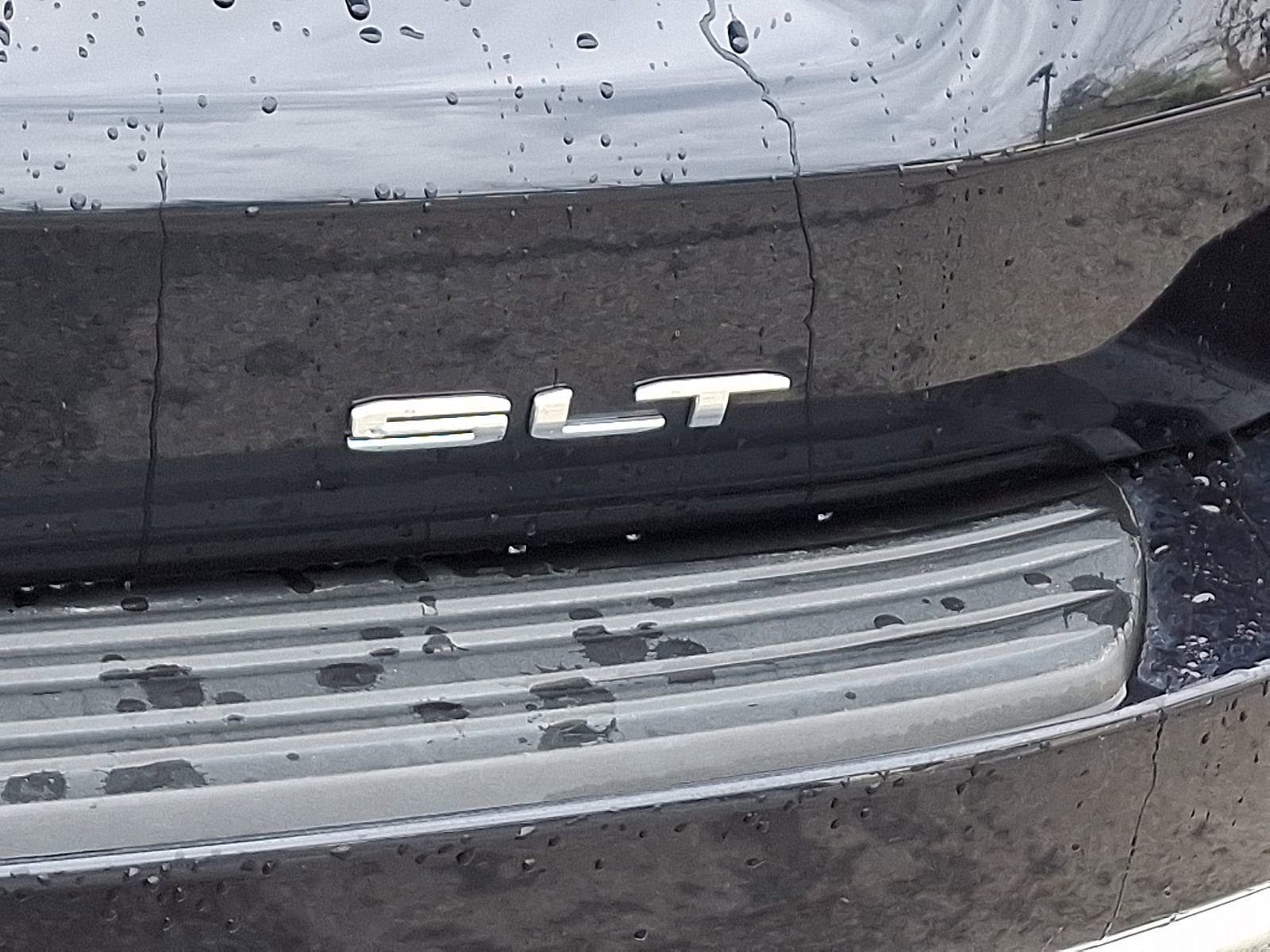 Used 2022 GMC Yukon SLT w/ SLT Luxury Package AWD/4WD image 30