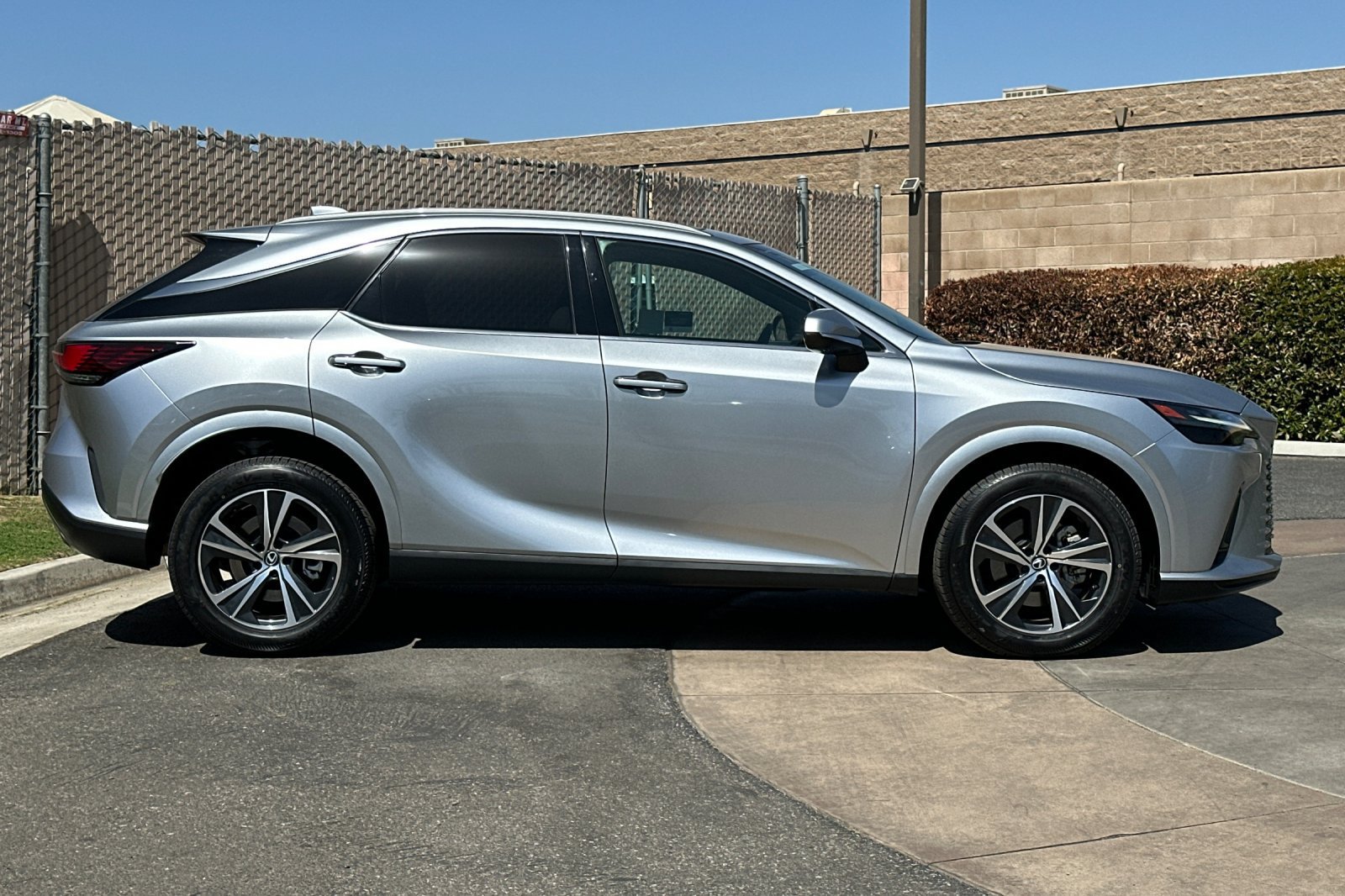 Certified 2023 Lexus RX 350 Premium FWD image 3