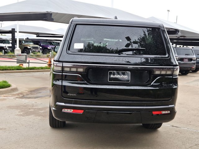 New 2026 Jeep Grand Wagoneer L Limited AWD/4WD image 8