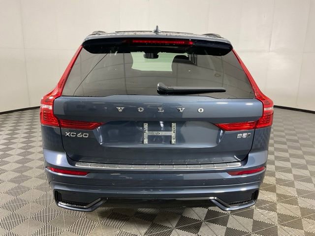 Certified 2023 Volvo XC60 B5 Plus w/ Climate Package image 5