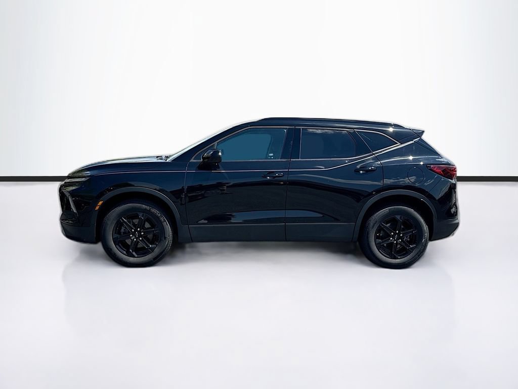 Used 2023 Chevrolet Blazer LT w/ Midnight/Sport Edition AWD/4WD image 4