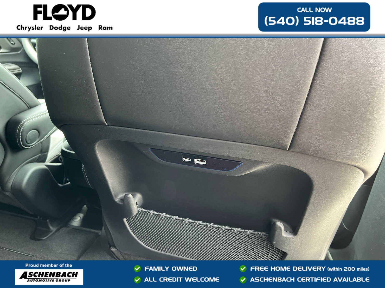 New 2027 Chrysler Pacifica Select FWD image 34