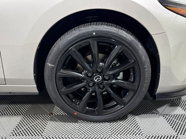 New 2026 MAZDA MAZDA3 Hatchback w/Premium Plus Pkg AWD/4WD image 12