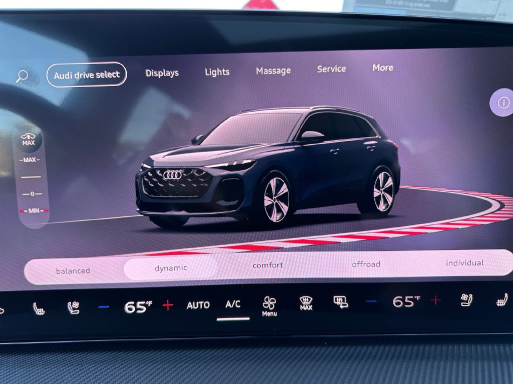 New 2026 Audi SQ5 Premium Plus AWD/4WD image 32