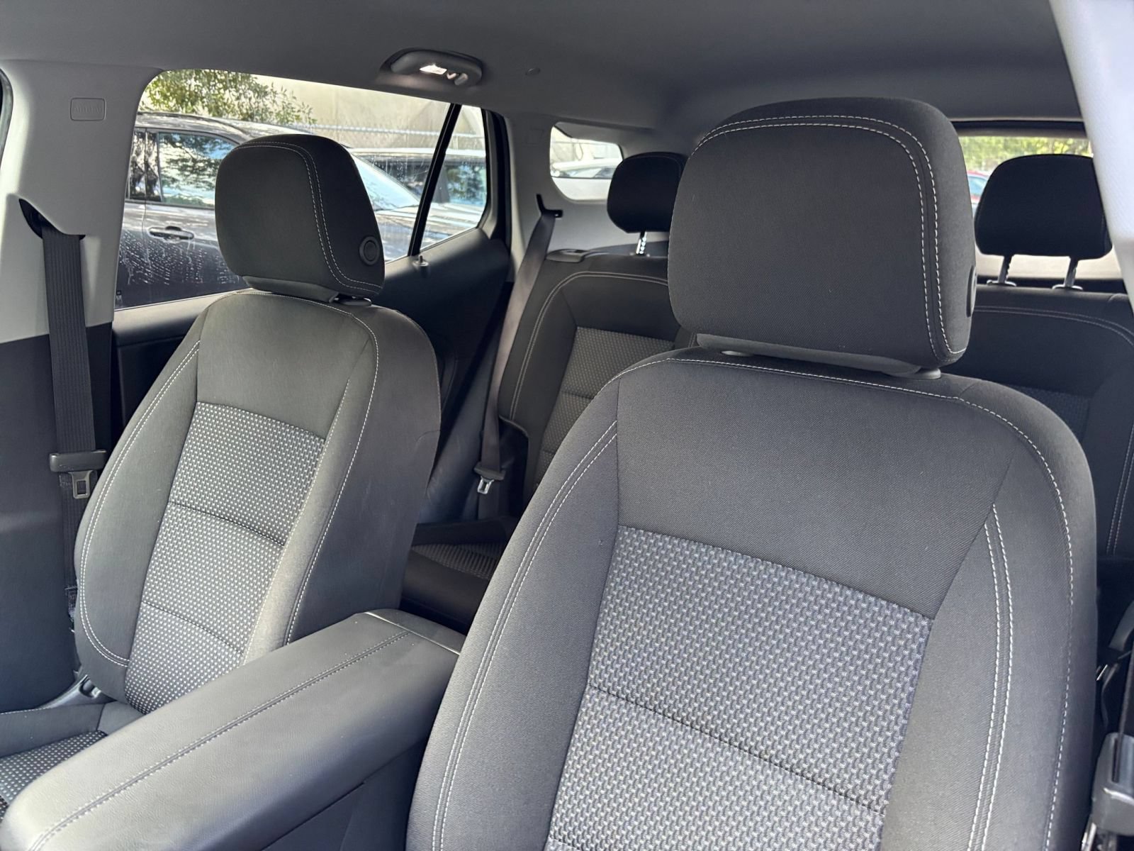 Used 2024 GMC Terrain SLE FWD image 44