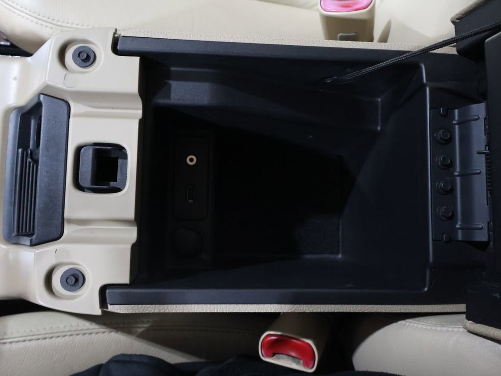 Used 2008 Ford Explorer Sport Trac Limited image 30