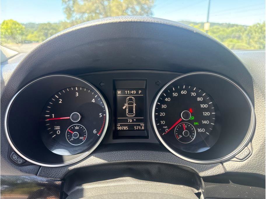 Used 2013 Volkswagen Jetta TDI FWD image 11