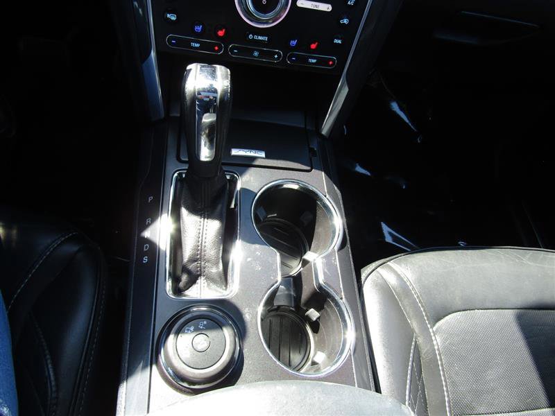 Used 2017 Ford Explorer Platinum image 23