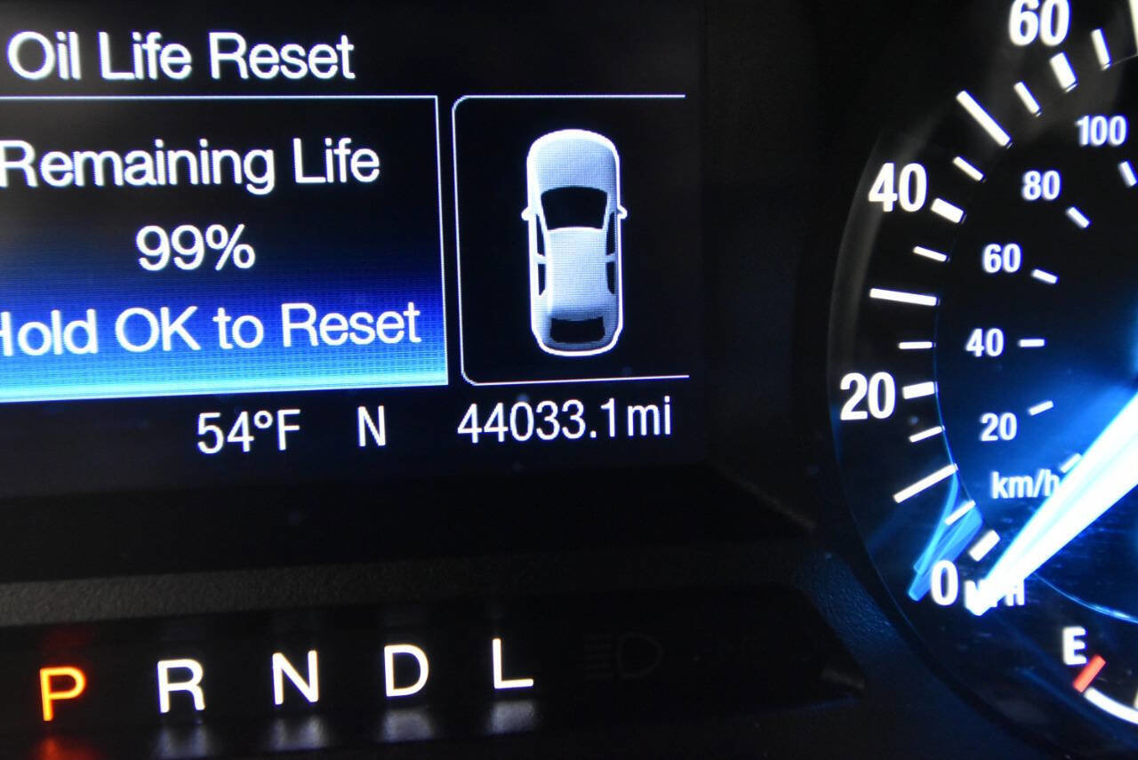 Used 2019 Ford Fusion S image 28