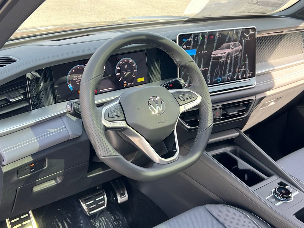 New 2026 Volkswagen Tiguan SE R-Line image 20