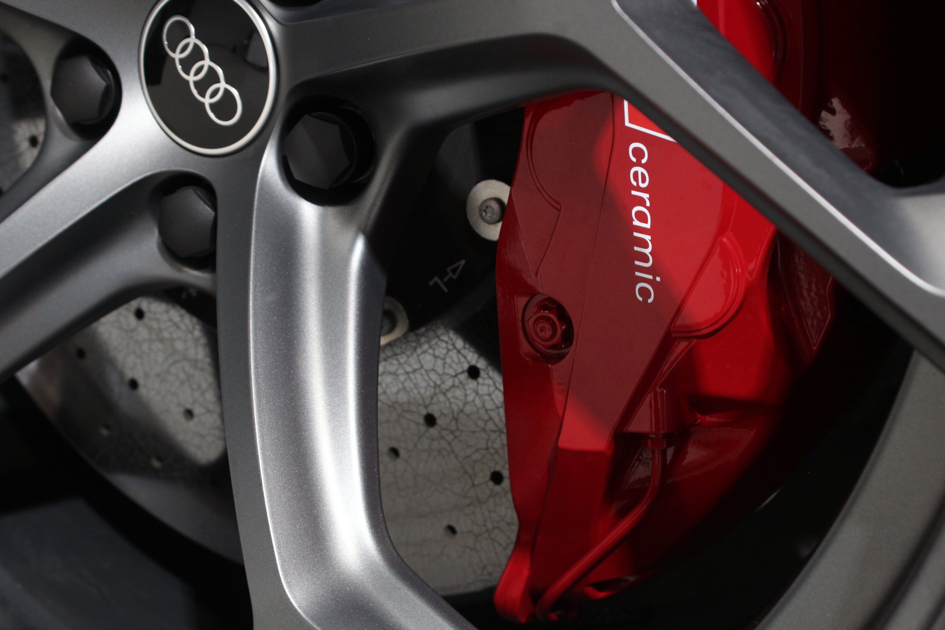 Used 2025 Audi RS Q8 performance AWD/4WD image 23