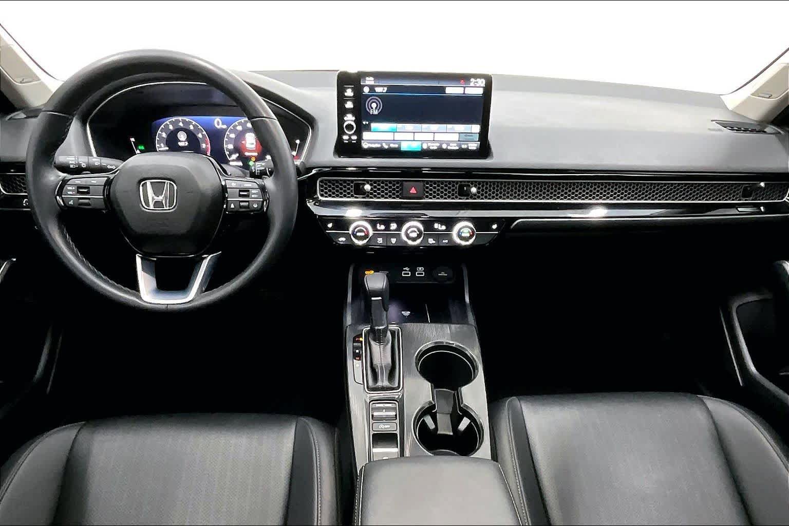 Used 2024 Honda Civic Touring image 16