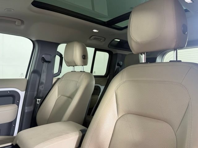 Used 2024 Land Rover Defender 110 S AWD/4WD image 6
